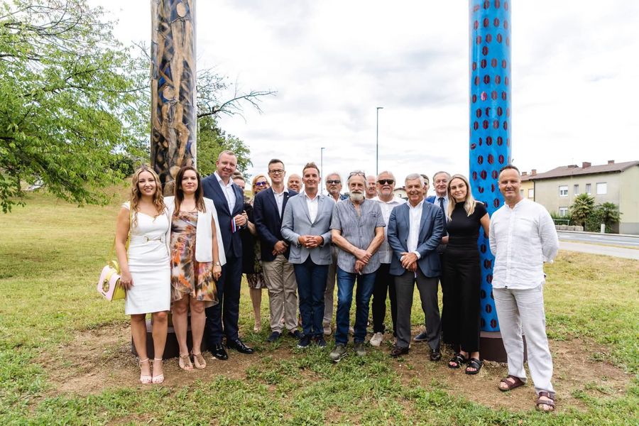 Rotary klub Nova Gorica slovesno odprl Stebre miru